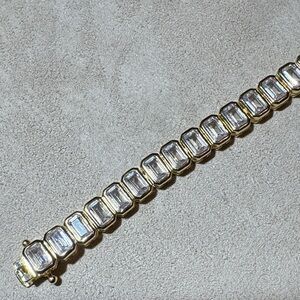 Elegant Gold baguette Women's Bracelet